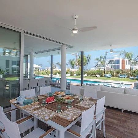 Villa The Ultimate 5 Star In With Private Pool And Close To The 1583