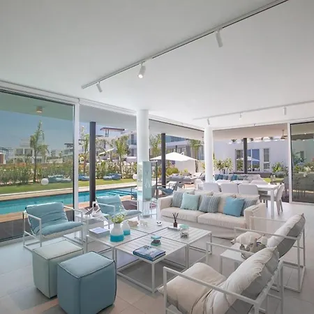 The Ultimate 5 Star In With Private Pool And Close To The 1583 Villa Protaras