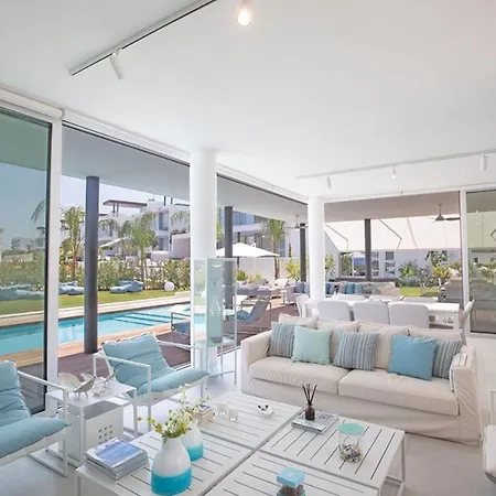 The Ultimate 5 Star In With Private Pool And Close To The 1583 别墅