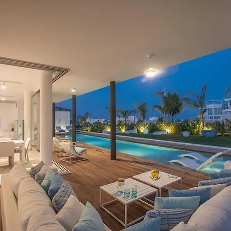 The Ultimate 5 Star In With Private Pool And Close To The 1583 别墅