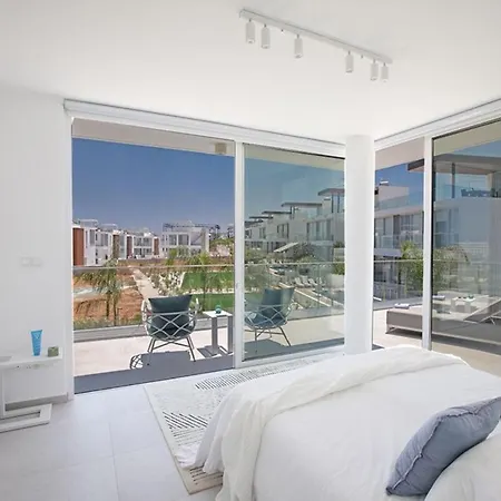 The Ultimate 5 Star In With Private Pool And Close To The 1583 普罗塔拉斯